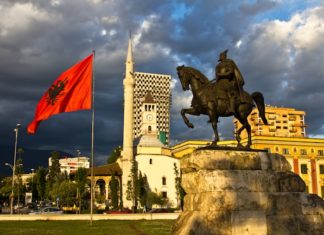 How Brussels and Washington encourage a repeat of 1913