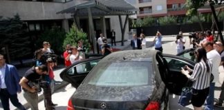 Spasovski: You want 500 euros salary? But look how dirty this car is!